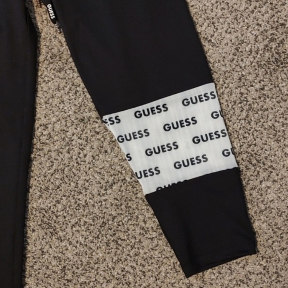 NWT Guess Pearl Mesh Cropped Leggings - Picture 2 of 6